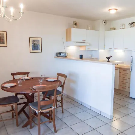 Apartment Les Flots Cypriano By Interhome