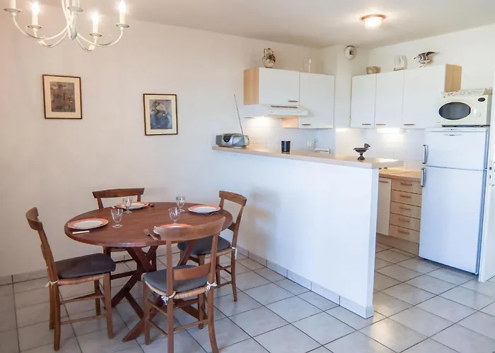 Apartamento Les Flots Cypriano By Interhome